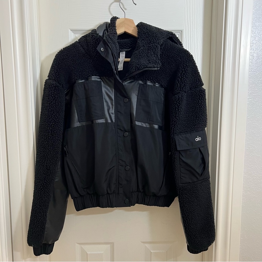 ALO Yoga Black Sherpa Utility Jacket